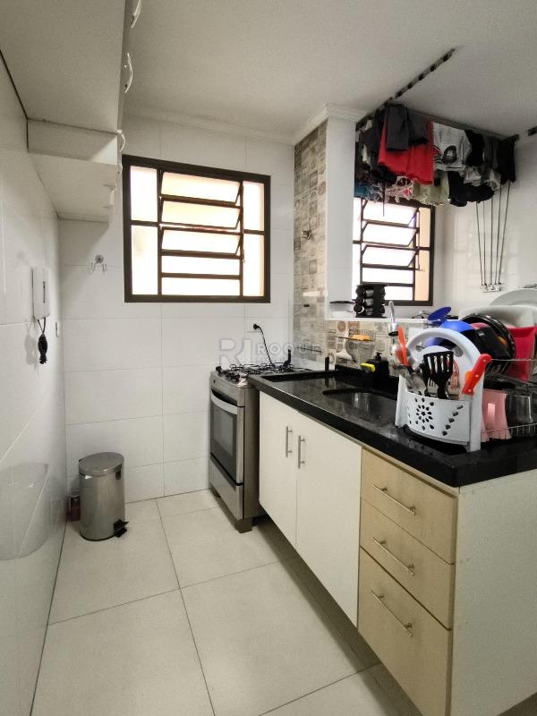 Apartamento à venda no bairro Jardim Ipiranga: COZINHA