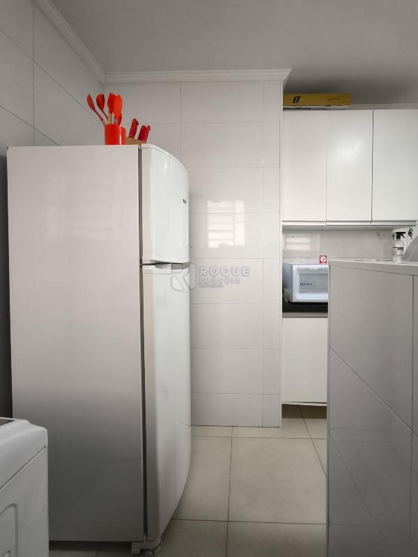 Apartamento à venda no bairro Jardim Ipiranga: COZINHA