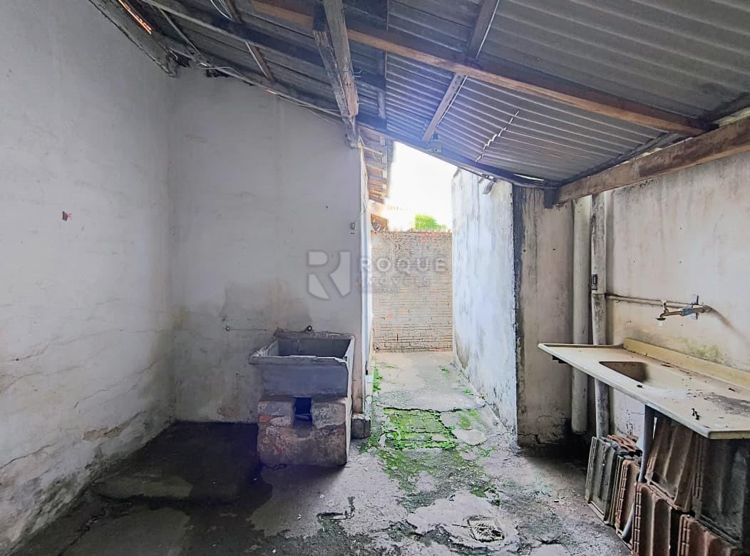 Salão para aluguel no bairro Centro: Fundos