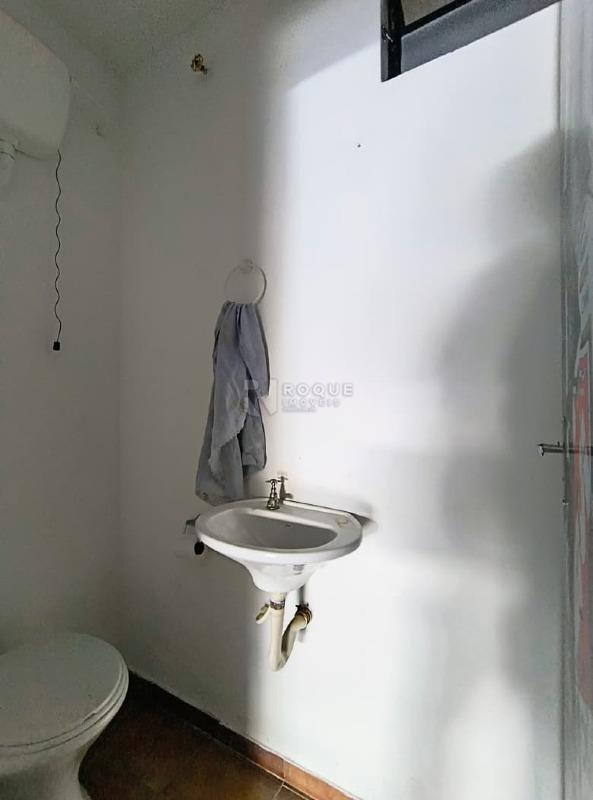 Salão para aluguel no bairro Centro: Wc social 01