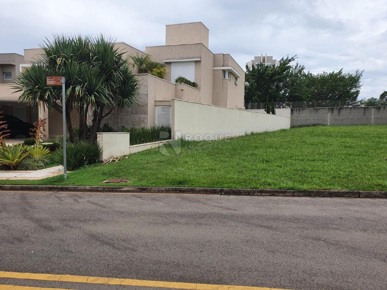 Terreno em condomínio à venda no bairro Ville de France: 