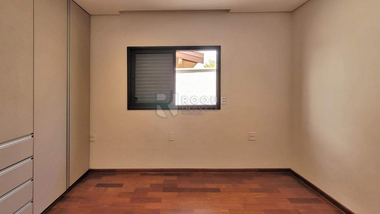 Casa em condomínio à venda no bairro Villa San Marino: SUÍTE 3