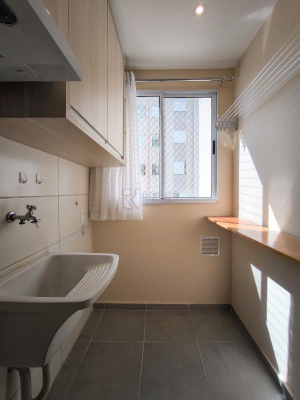 Apartamento à venda no bairro Vale das Esmeraldas: LAVANDERIA