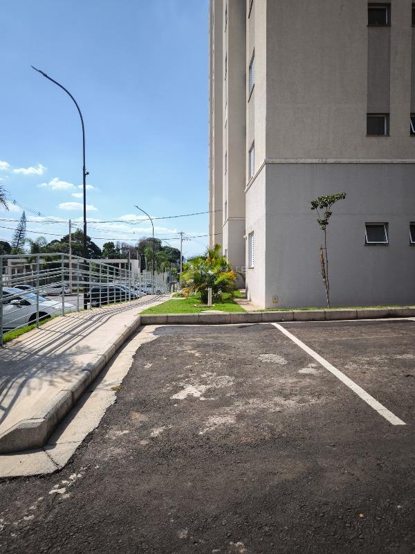 Apartamento à venda no bairro Vale das Esmeraldas: VAGA DE ESTACIONAMENTO