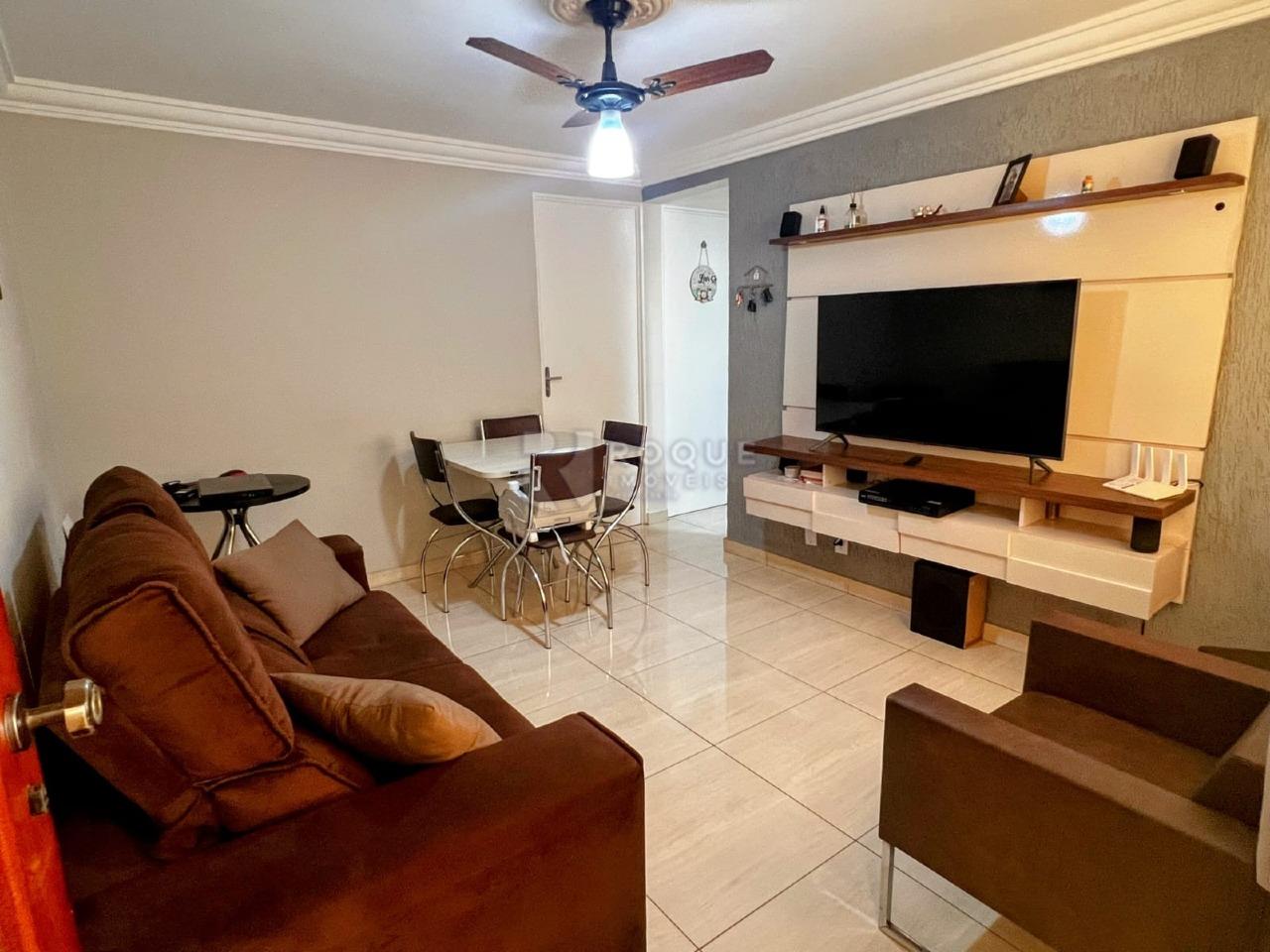 Apartamento à venda no bairro Jardim Olga Veroni: SALA DE ESTAR