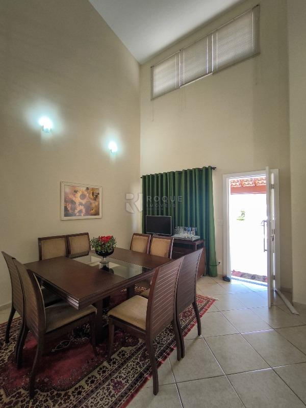Casa em condomínio à venda no bairro Jardim Terras de Santa Elisa: SALA DE JANTAR