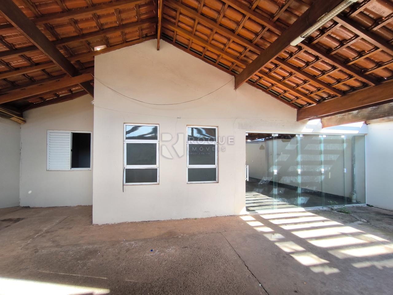 Casa Residencial à venda no bairro Geada: FRENTE