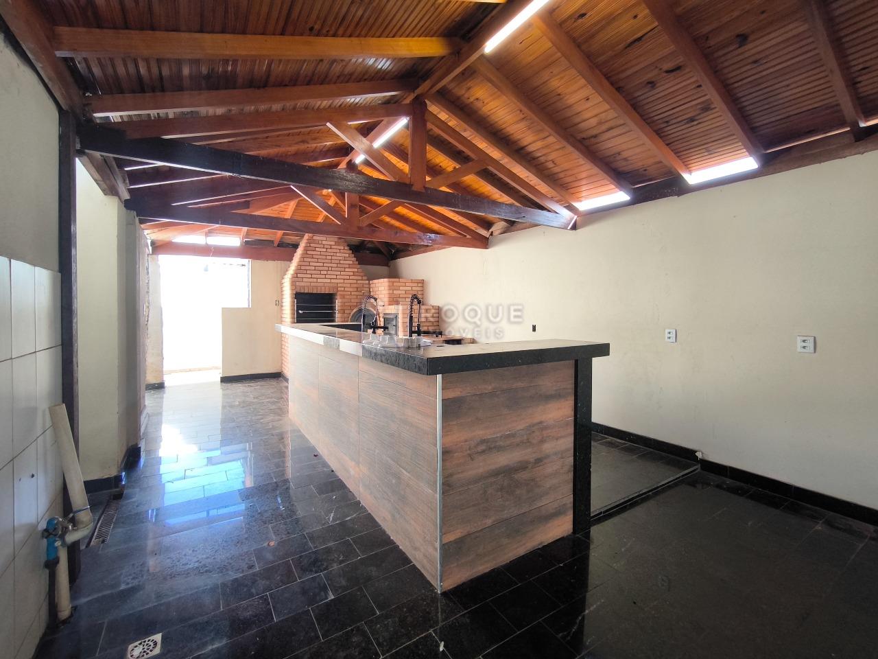 Casa Residencial à venda no bairro Geada: ÁREA GOURMET