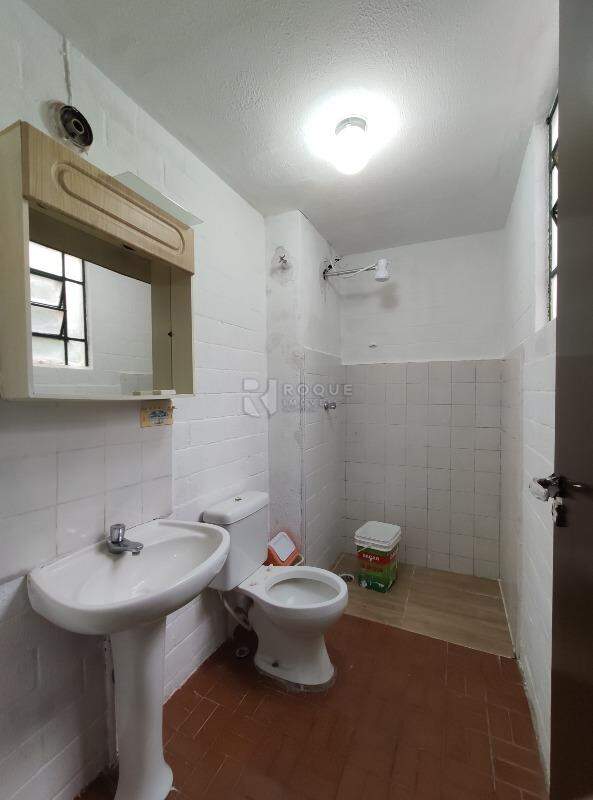 Apartamento para aluguel no bairro Vila Paulista: WC social 
