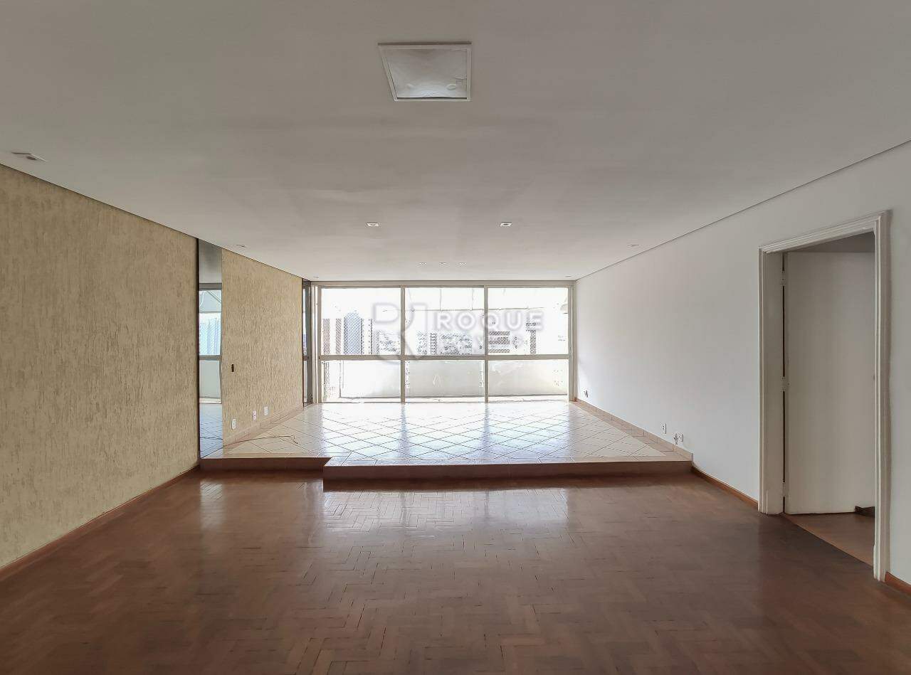 Apartamento para aluguel no bairro Centro: Sala