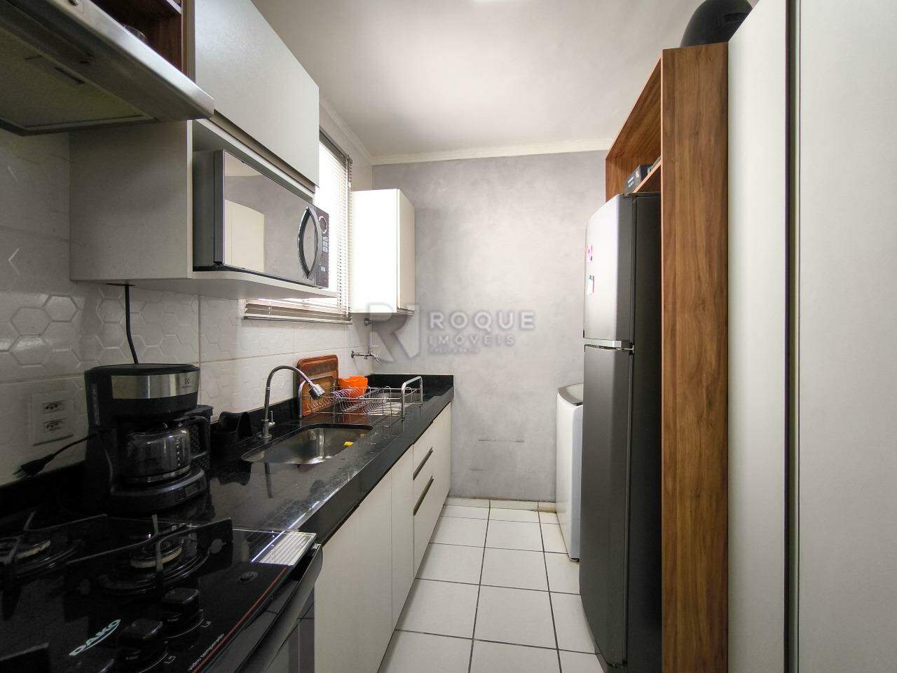 Apartamento à venda no bairro Graminha: COZINHA