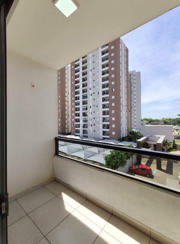 Apartamento para aluguel no bairro Jardim Santa Adélia: Sacada