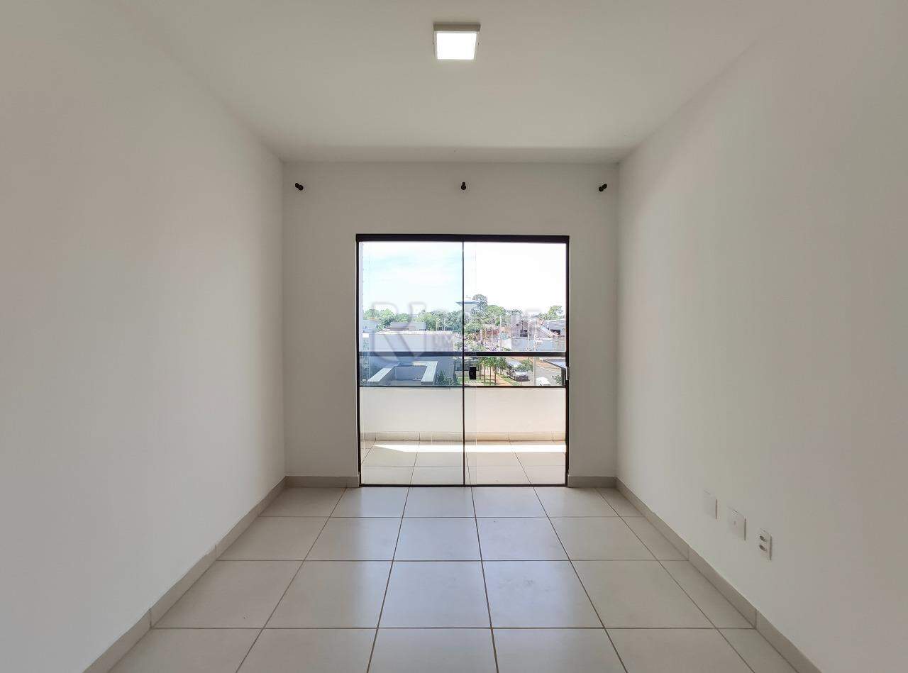 Apartamento para aluguel no bairro Jardim Santa Adélia: Sala