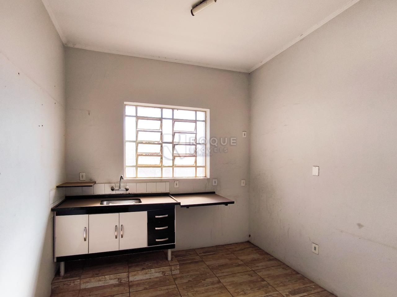Casa Residencial para aluguel no bairro Centro: COZINHA