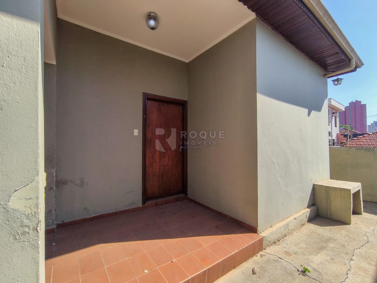 Casa Residencial para aluguel no bairro Centro: LAVANDERIA