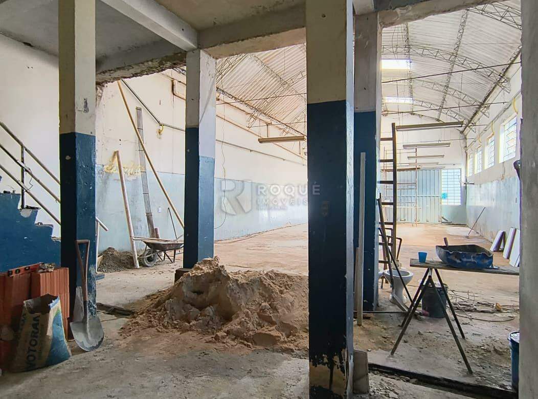 Barracão/Galpão para aluguel no bairro Jardim Nova Itália: Salão