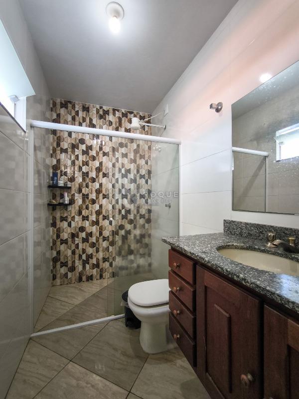 Casa Residencial à venda no bairro Jardim Lagoa Nova: WC SUÍTE