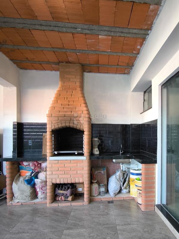 Casa Residencial à venda no bairro Jardim Lagoa Nova: CHURRASQUEIRA