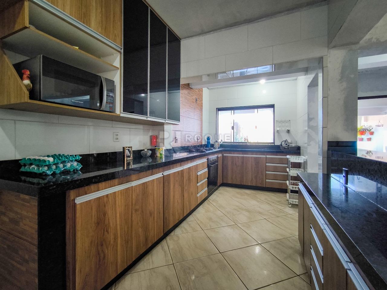 Casa Residencial à venda no bairro Jardim Lagoa Nova: COZINHA