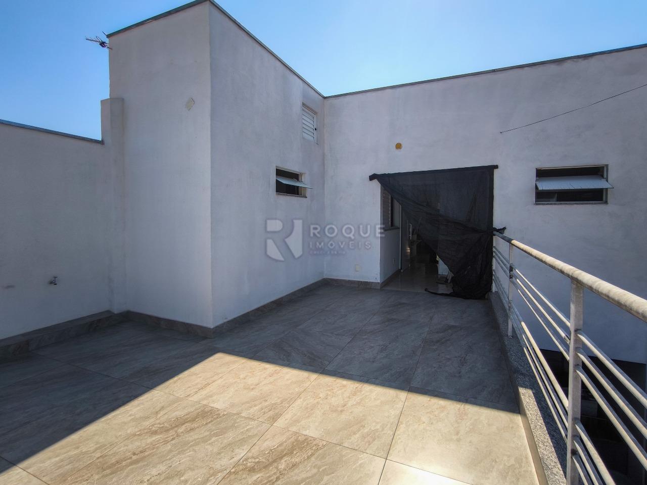 Casa Residencial à venda no bairro Jardim Lagoa Nova: TERRAÇO