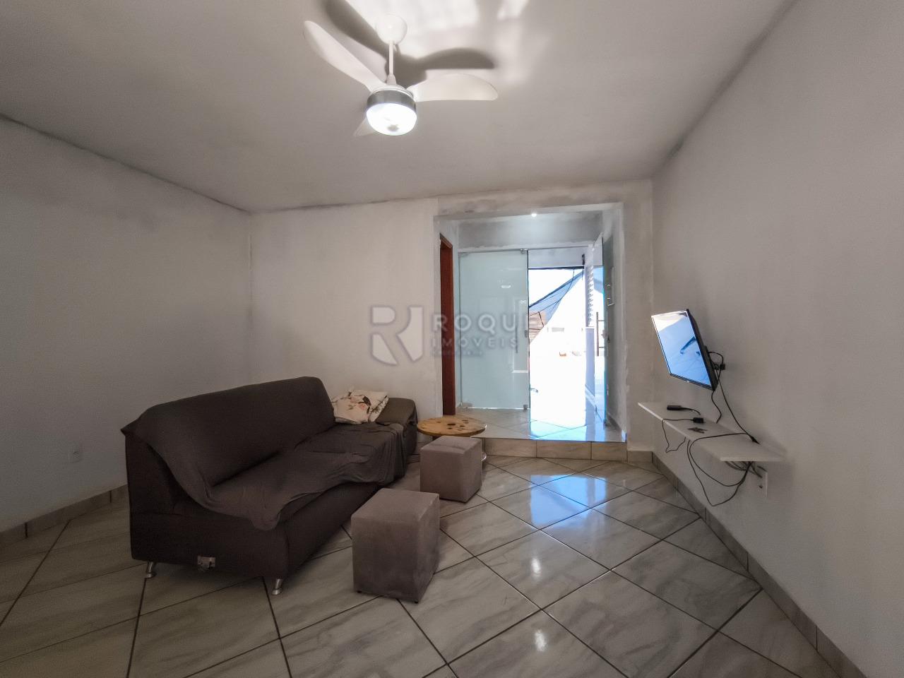 Casa Residencial à venda no bairro Jardim Lagoa Nova: SALA DE TV