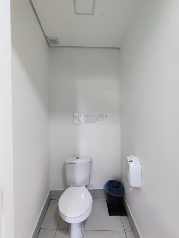 Salas/Conjuntos para aluguel no bairro Jardim Mercedes: WC 03 uso comum