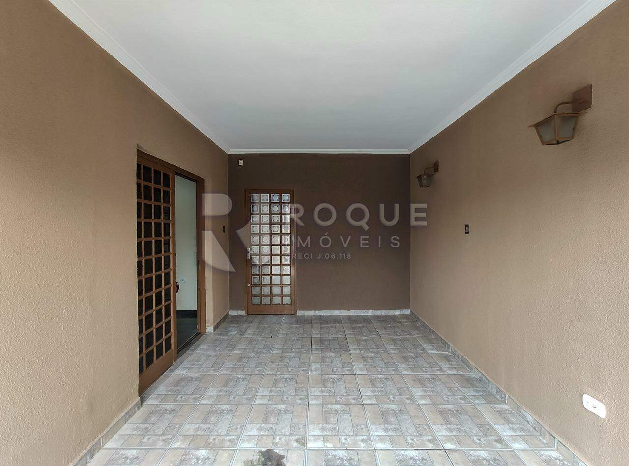 Casa Residencial à venda no bairro Jardim Gustavo Pecinini: Garagem 