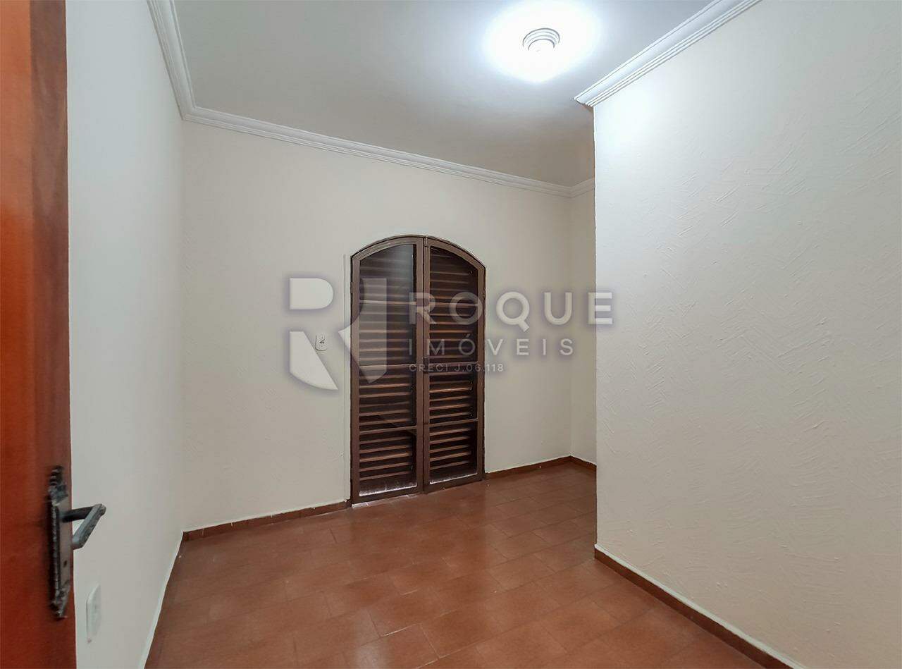 Casa Residencial à venda no bairro Jardim Gustavo Pecinini: Dormitório 1