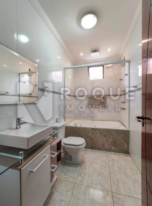Casa Residencial à venda no bairro Jardim Gustavo Pecinini: WC social 
