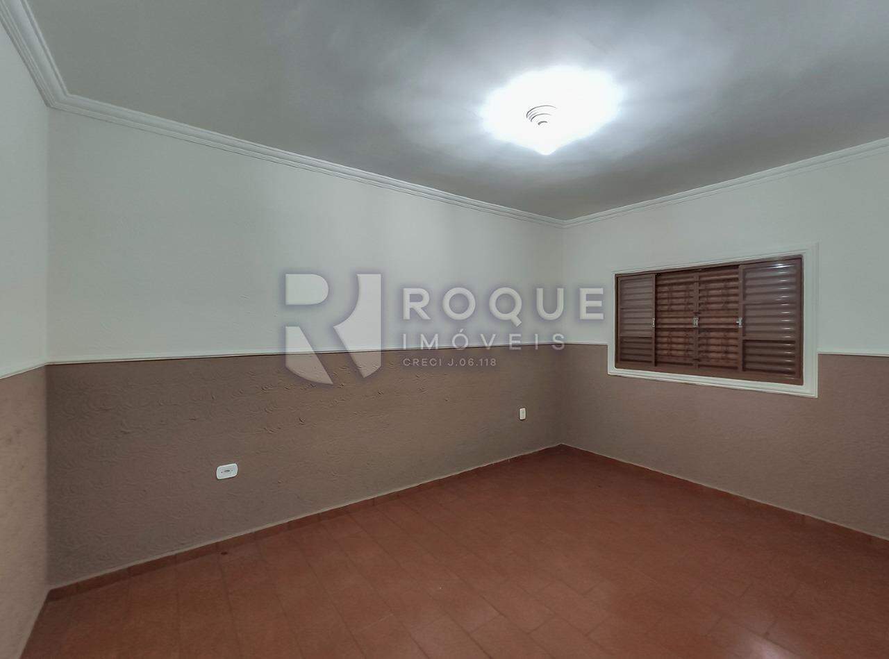 Casa Residencial à venda no bairro Jardim Gustavo Pecinini: Dormitório 3