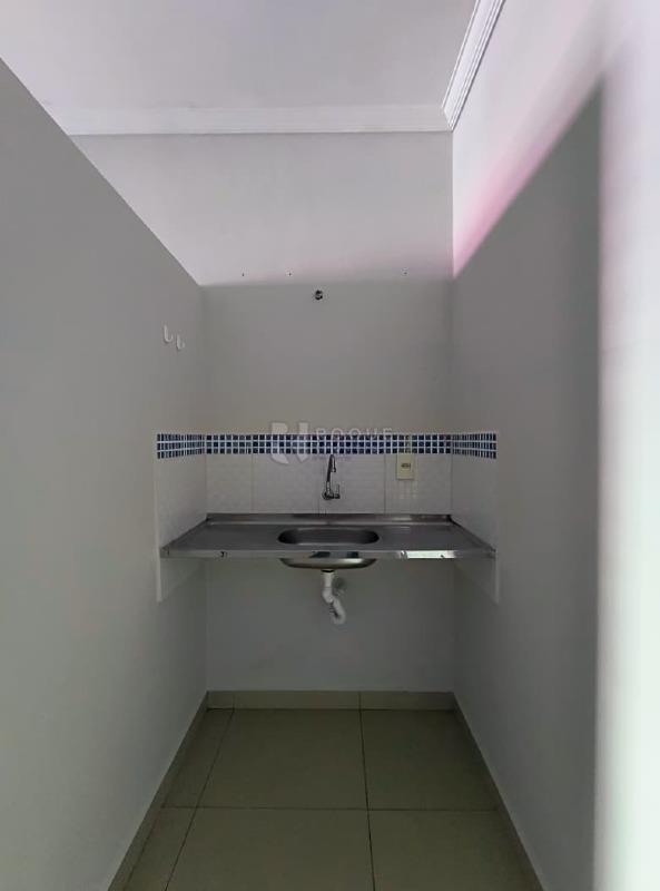 Salão para aluguel no bairro Parque Residencial Santa Eulália: Cozinha 