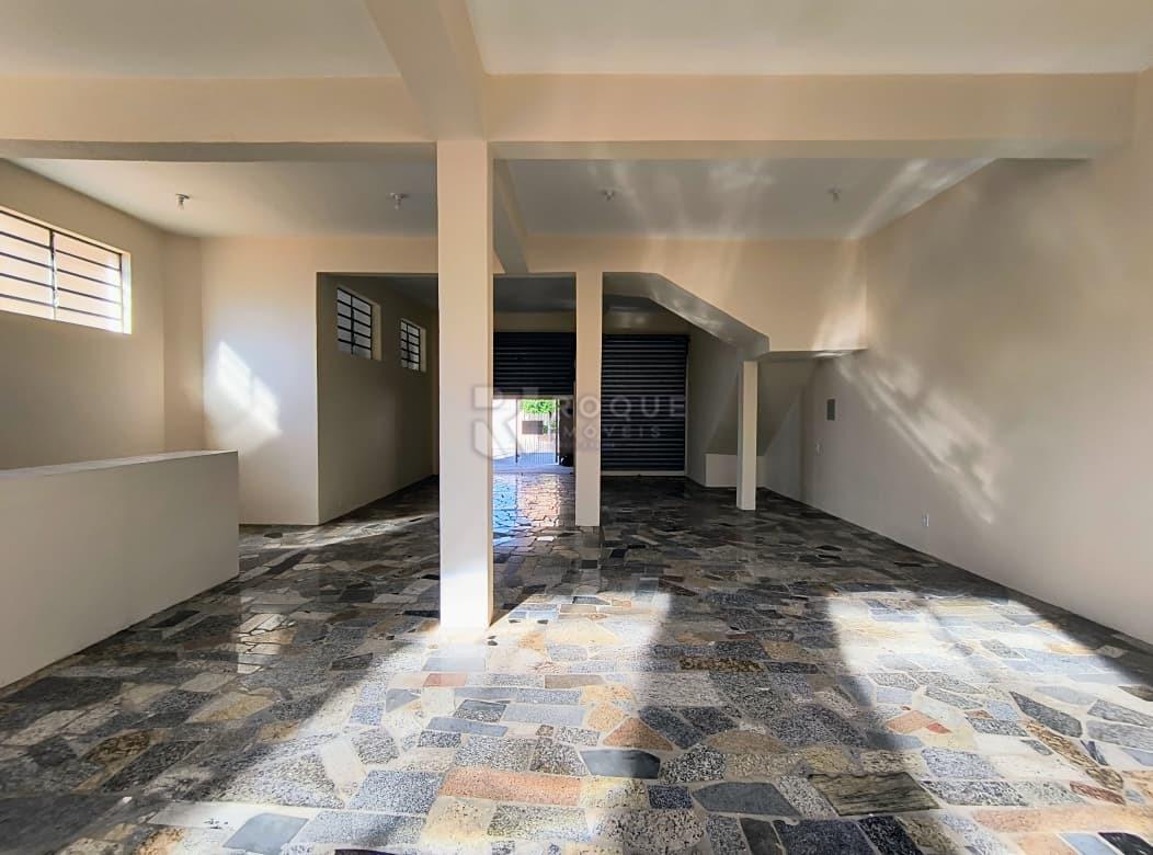 Salão para aluguel no bairro Parque Hippolyto: Salão