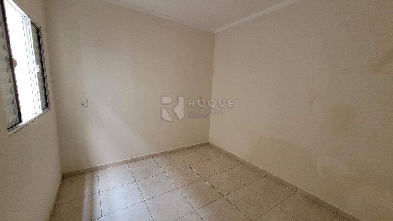 Casa Residencial à venda no bairro Vila Claudia: 