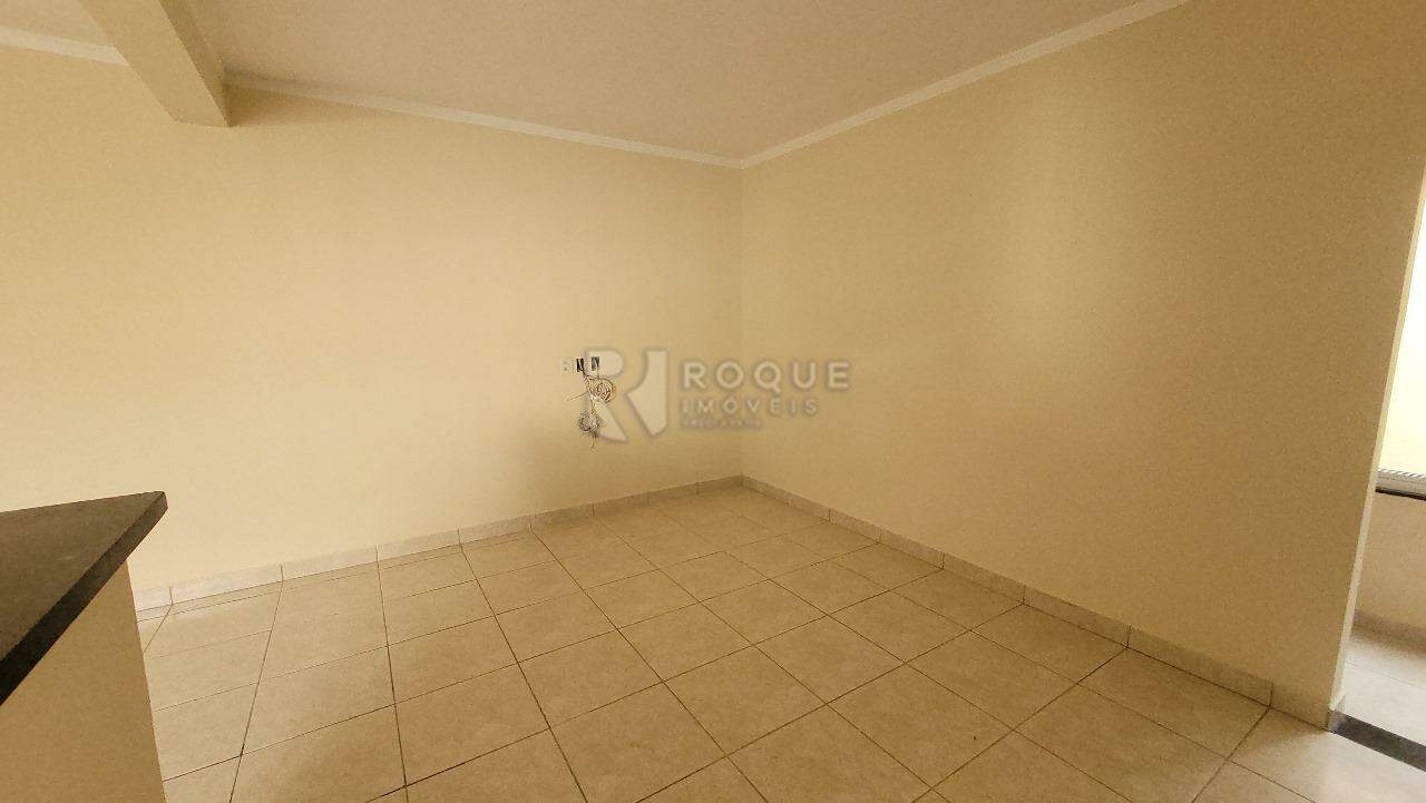 Casa Residencial à venda no bairro Vila Claudia: 