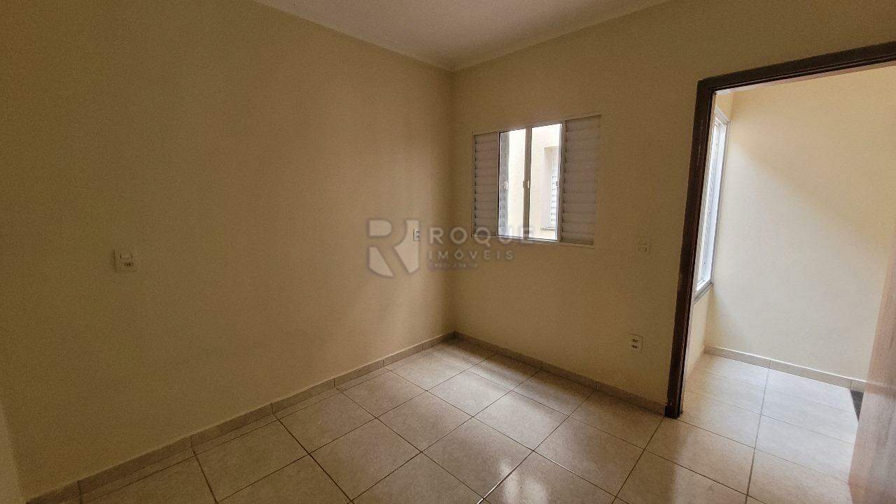 Casa Residencial à venda no bairro Vila Claudia: 