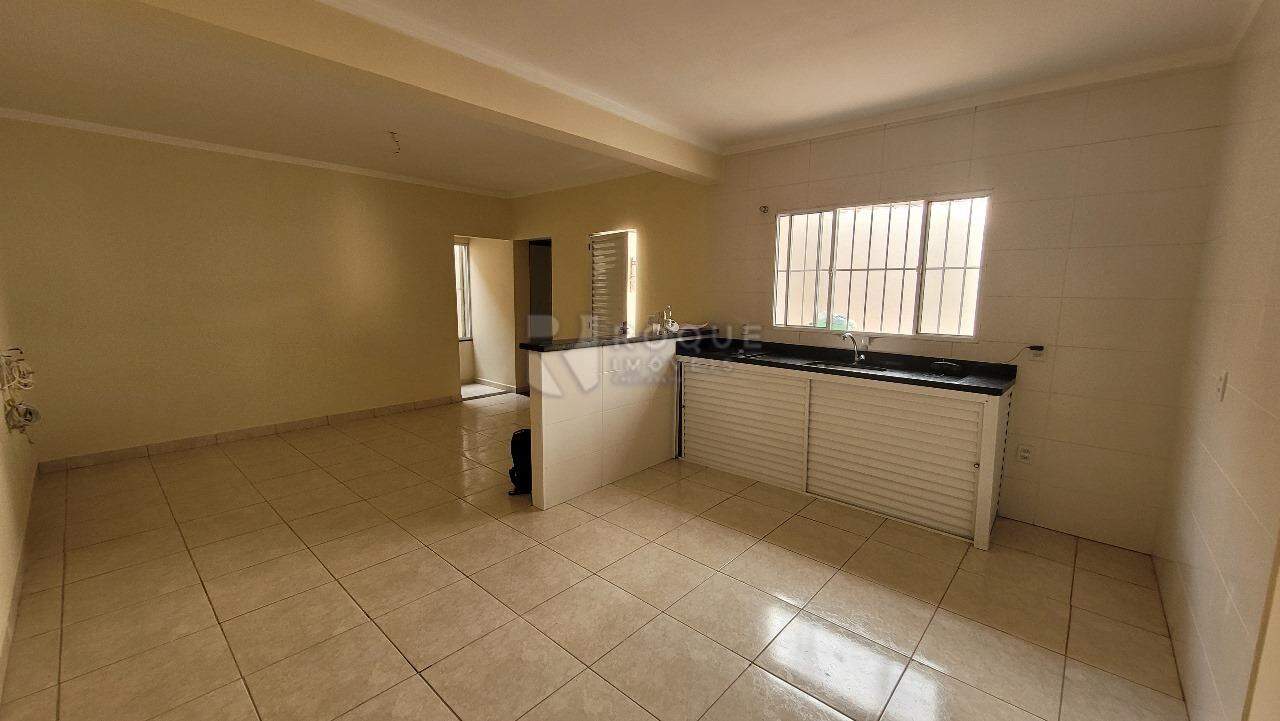 Casa Residencial à venda no bairro Vila Claudia: 
