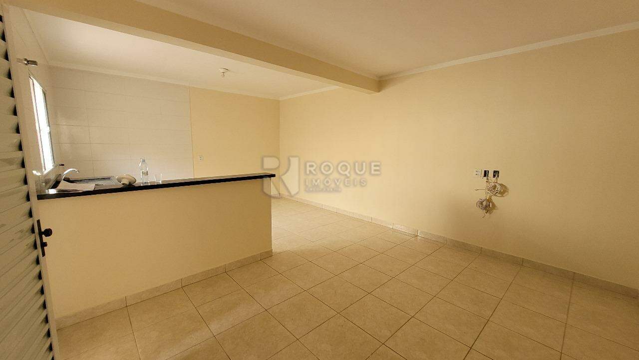 Casa Residencial à venda no bairro Vila Claudia: 