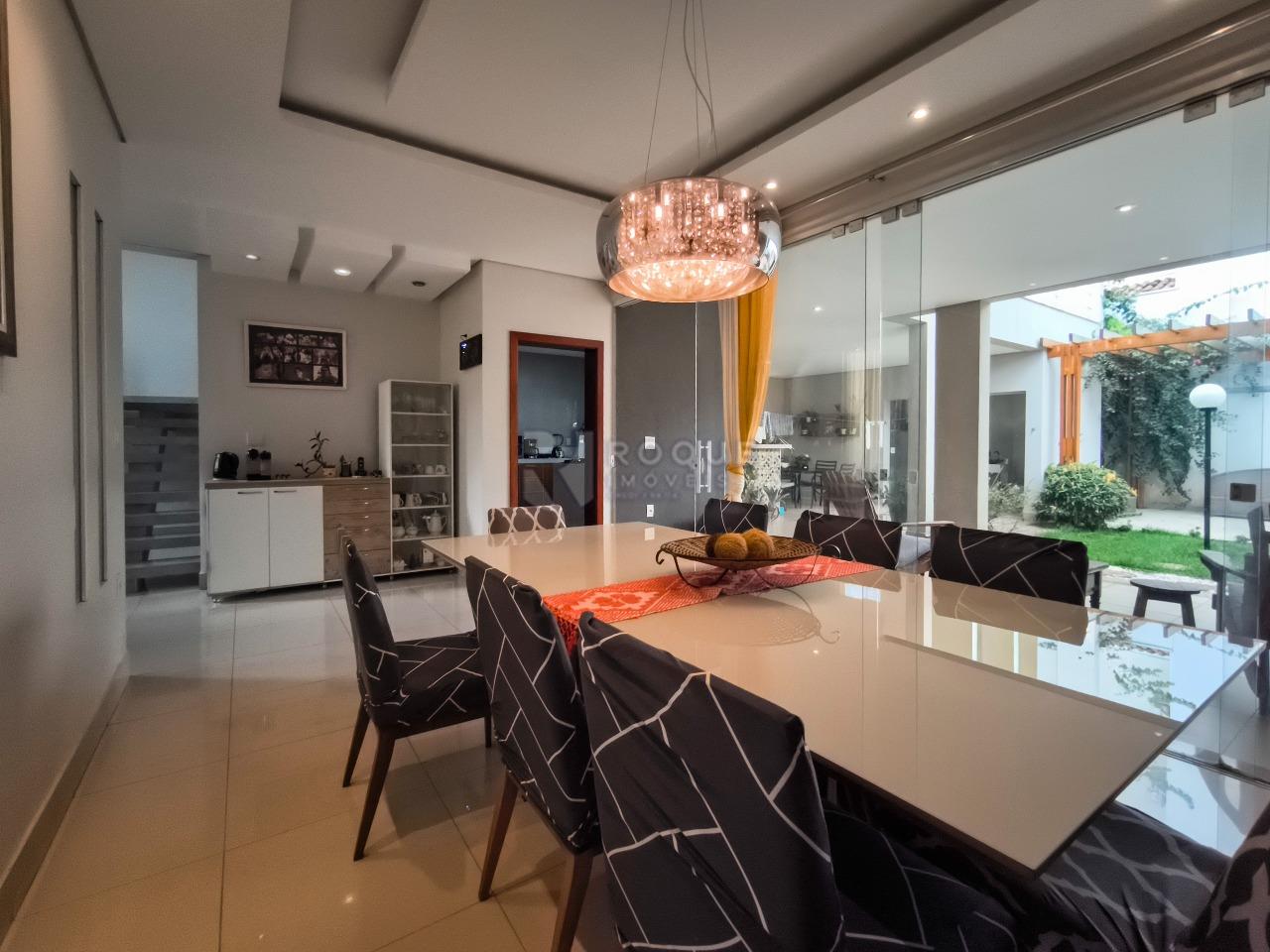 Casa em condomínio à venda no bairro Parque Residencial Roland: SALA DE JANTAR