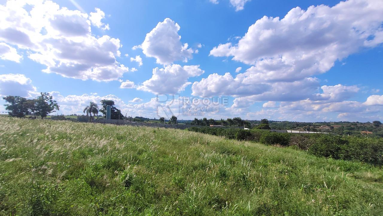 Terreno à venda no bairro Bairro dos Pires de Baixo: 