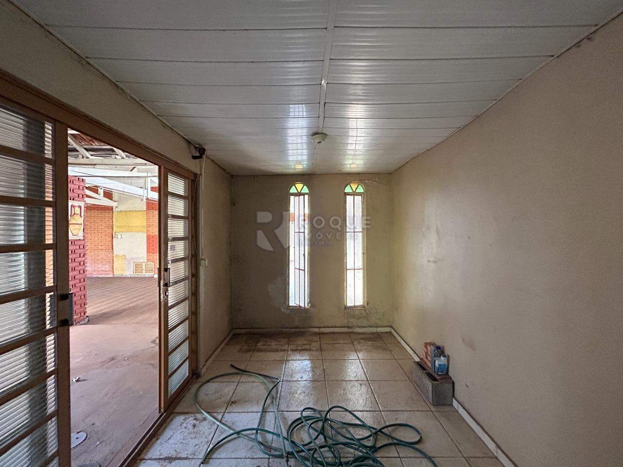 Casa Comercial para aluguel no bairro Cidade Jardim: Despensa