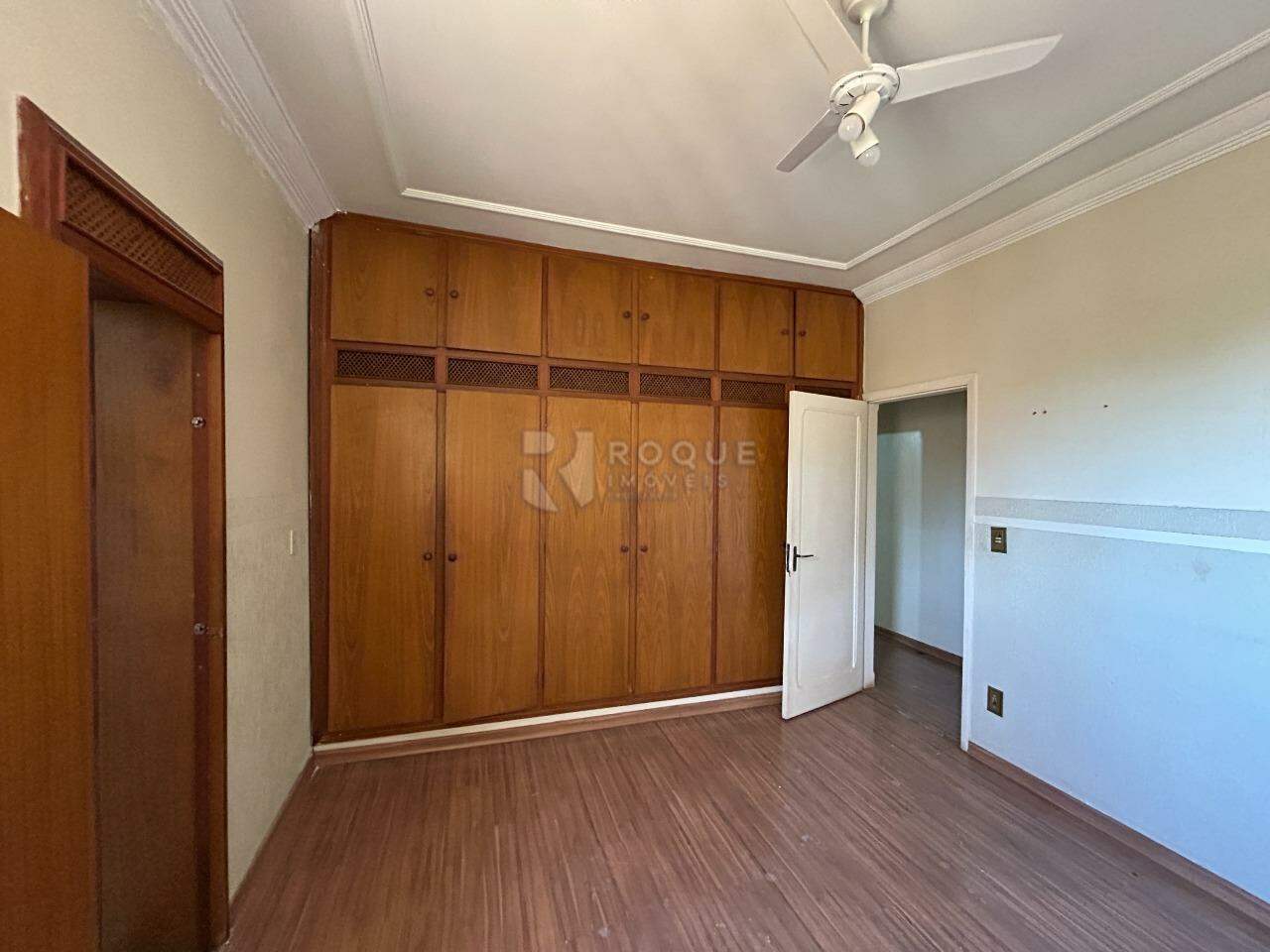 Casa Comercial para aluguel no bairro Cidade Jardim: Dormitório 1 suíte