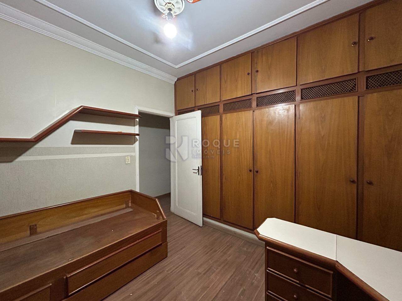 Casa Comercial para aluguel no bairro Cidade Jardim: Dormitório 2