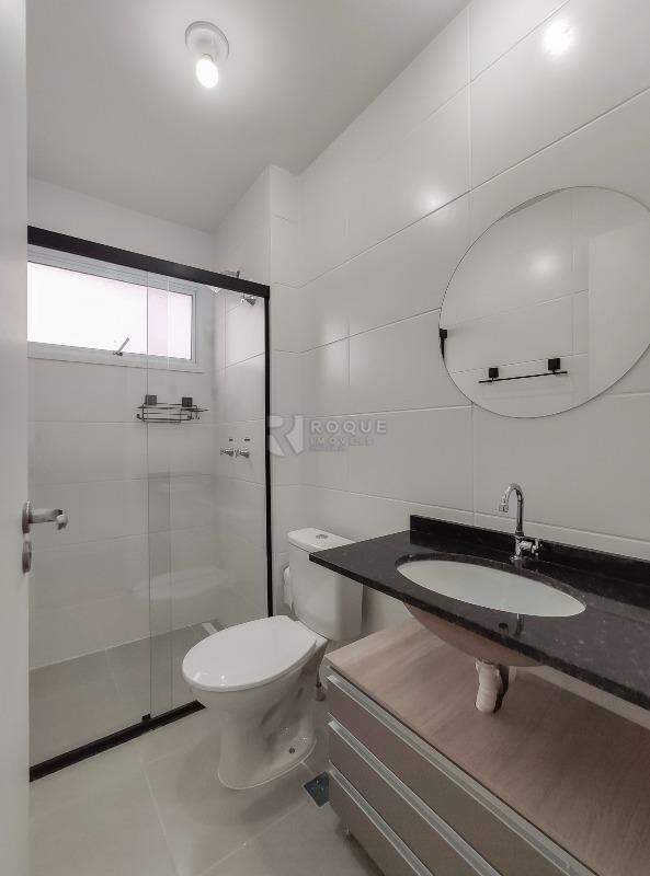 Apartamento à venda no bairro Jardim Santa Adélia: WC suíte 