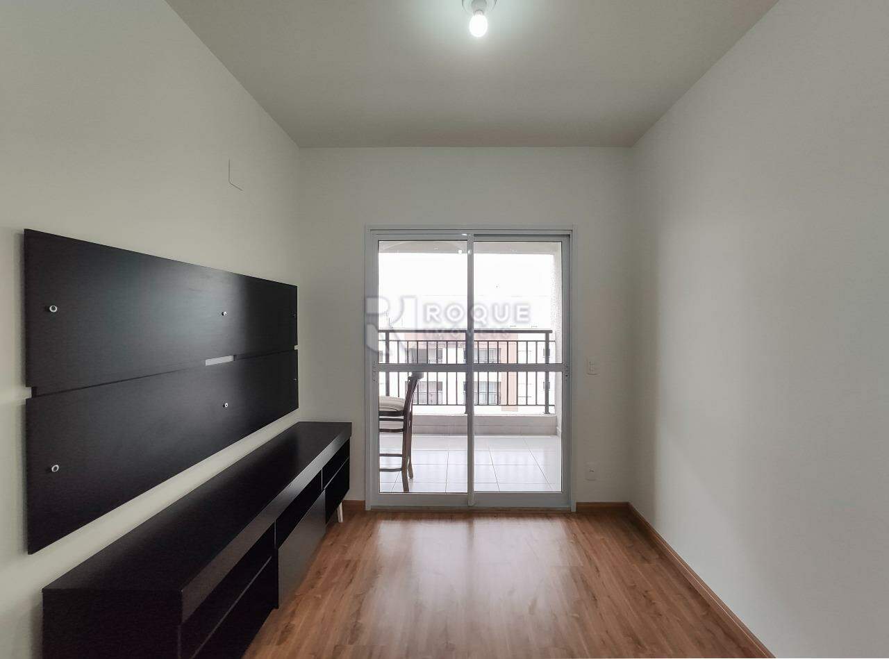 Apartamento à venda no bairro Jardim Santa Adélia: Sala 