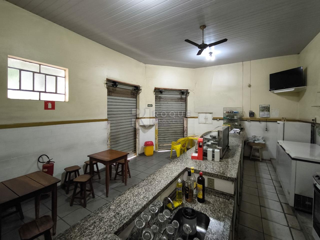 Casa Residencial à venda no bairro Vila Claudia: SALÃO COMERCIAL