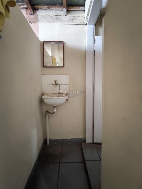 Casa Residencial à venda no bairro Vila Claudia: LAVABO 