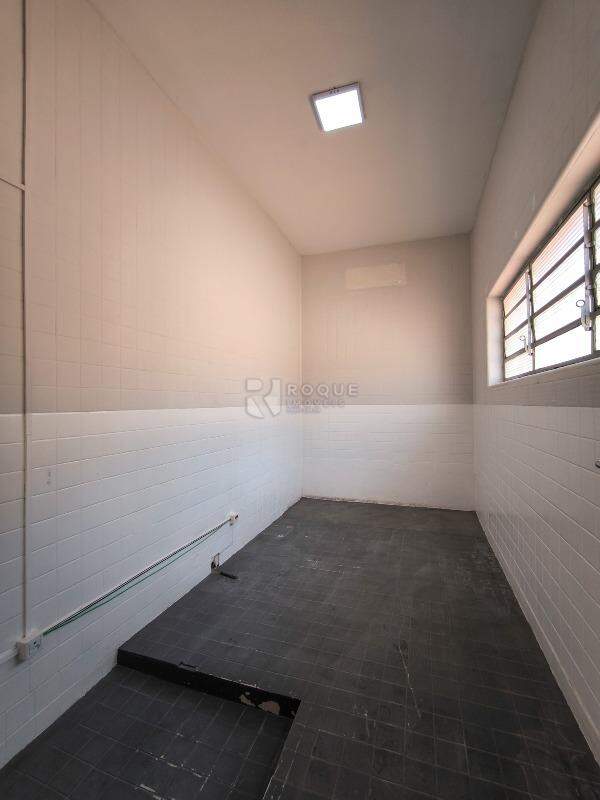 Casa Comercial à venda no bairro Centro: WC SUÍTE