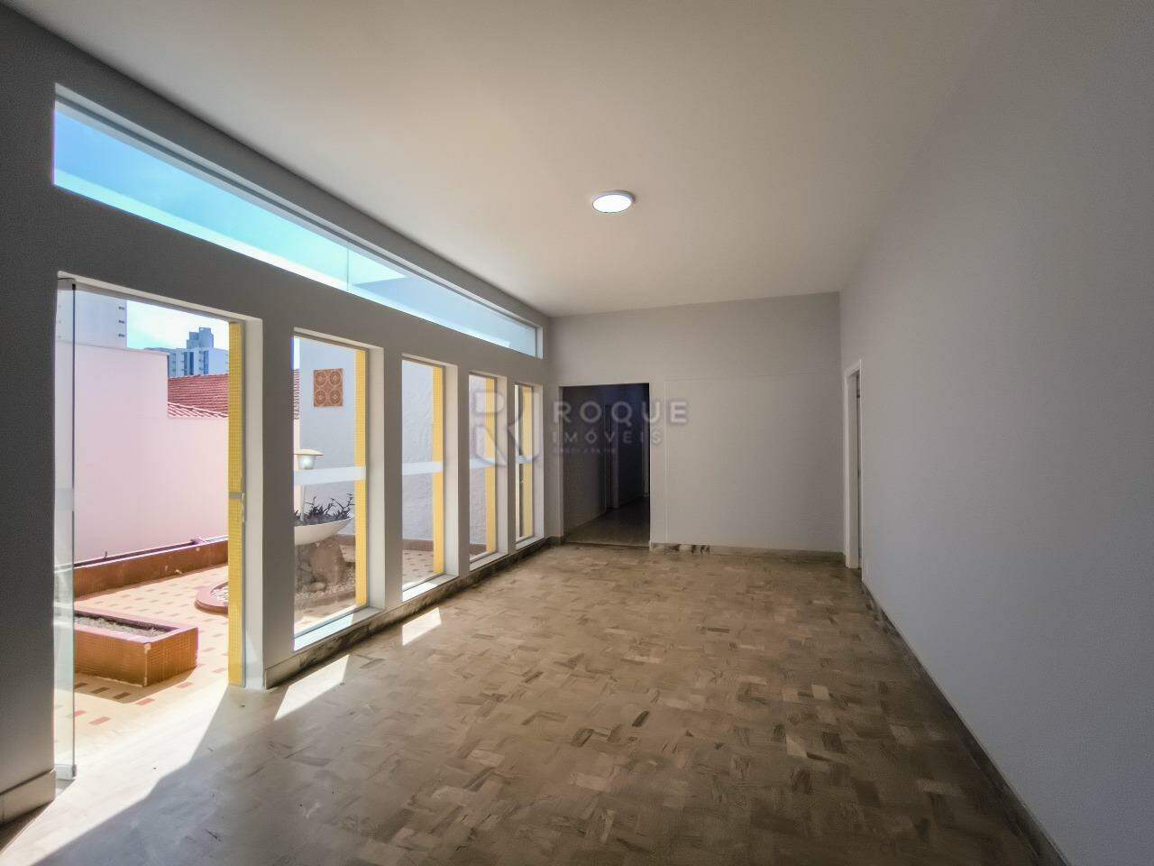 Casa Comercial à venda no bairro Centro: RECEPÇÃO