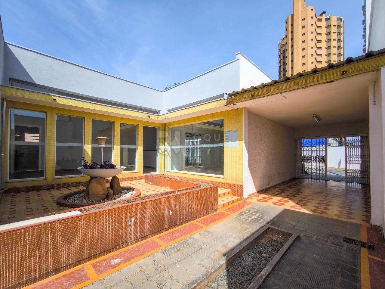 Casa Comercial à venda no bairro Centro: ENTRADA