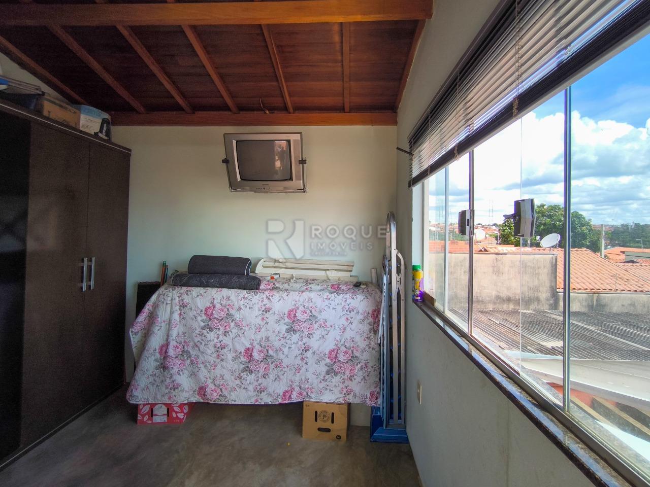 Casa Residencial à venda no bairro Jardim Residencial Graminha III: DESPEJO